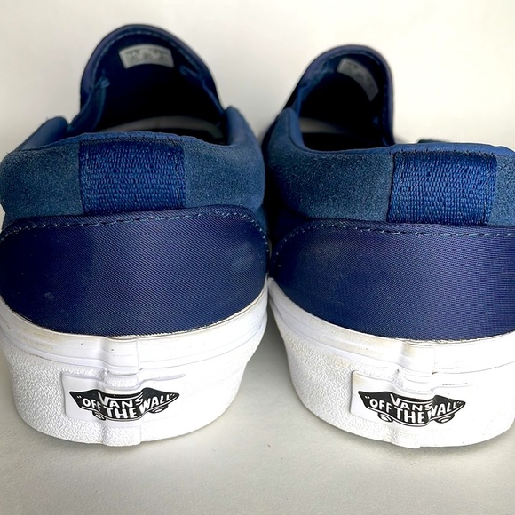 VANS•CLASSIC SLIP ON•NAVY BLUE SUADE/CANVAS•MENS 7.5 / WOMENS 9 - Picture 3 of 6